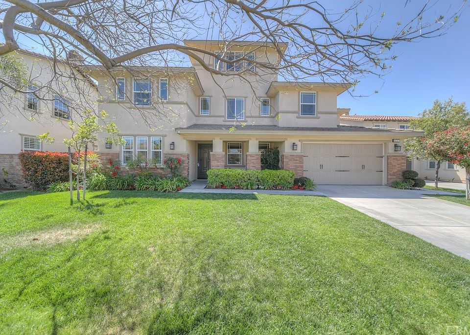 1st image of 46365 Canyon Crest Ct