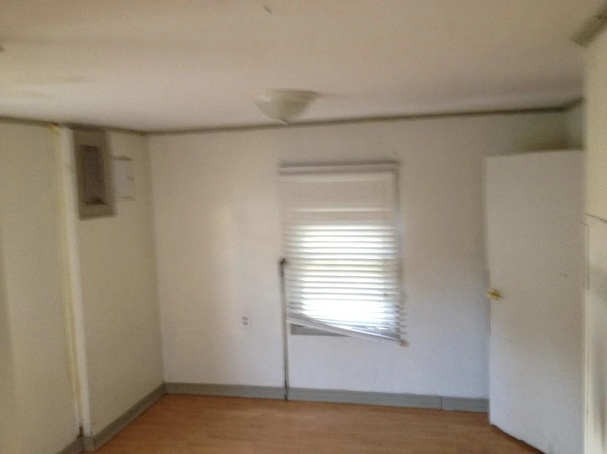 2 bed, 632 sqft, $1,000 — Photo 3