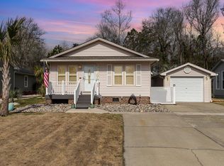 833 Main Sail Ct, Murrells Inlet, SC 29576