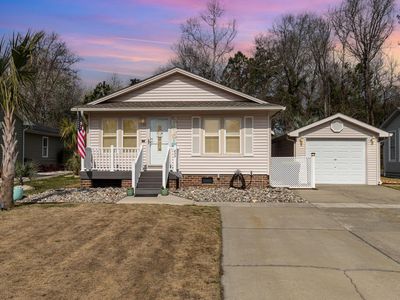 833 Main Sail Ct., Murrells Inlet, SC, 29576