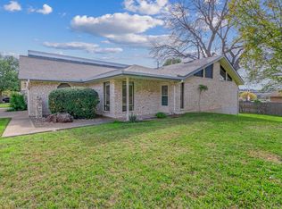 1809 Woodstone, Kerrville, TX 78028