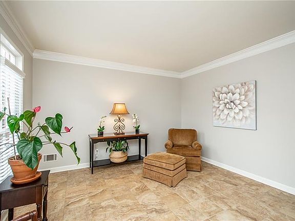 5th image of 3306 Turnbury Way