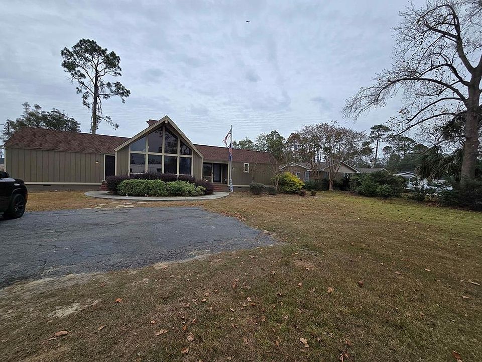 1st image of 805 Par St