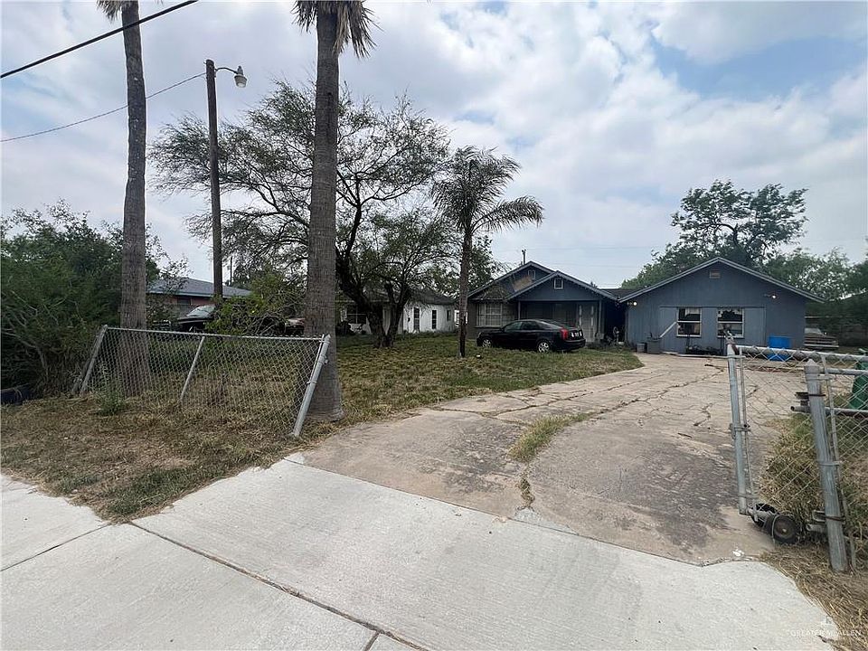2nd image of 620 E Dicker Dr