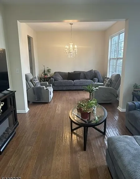 310 Winding Hill Dr — Photo 2