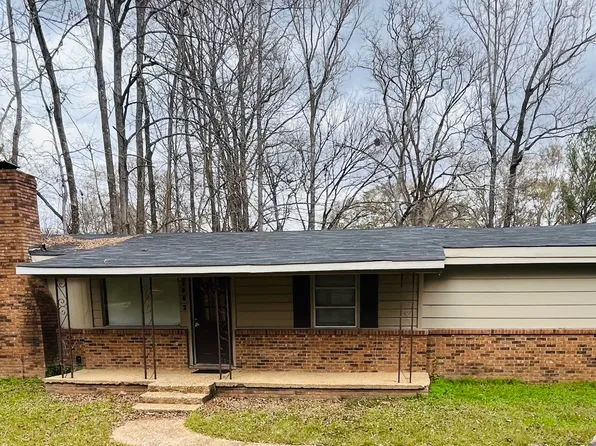 2062 Alyce Dr, Jackson, MS 39204