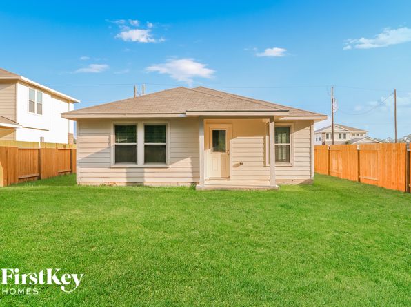 25589 Roy Rogers Rd