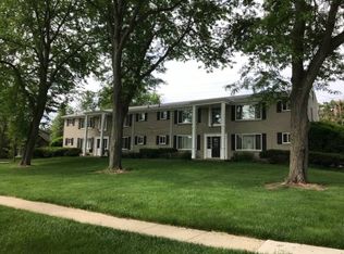 101 N Holcomb Rd APT 204, Clarkston, MI 48346