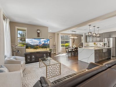 136 Cadence, Irvine, CA, 92618