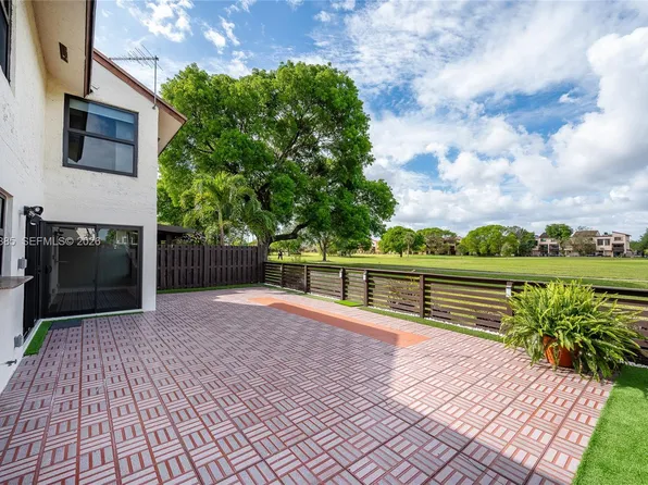 10340 NW 5th Ter #1-26, Miami, FL 33172