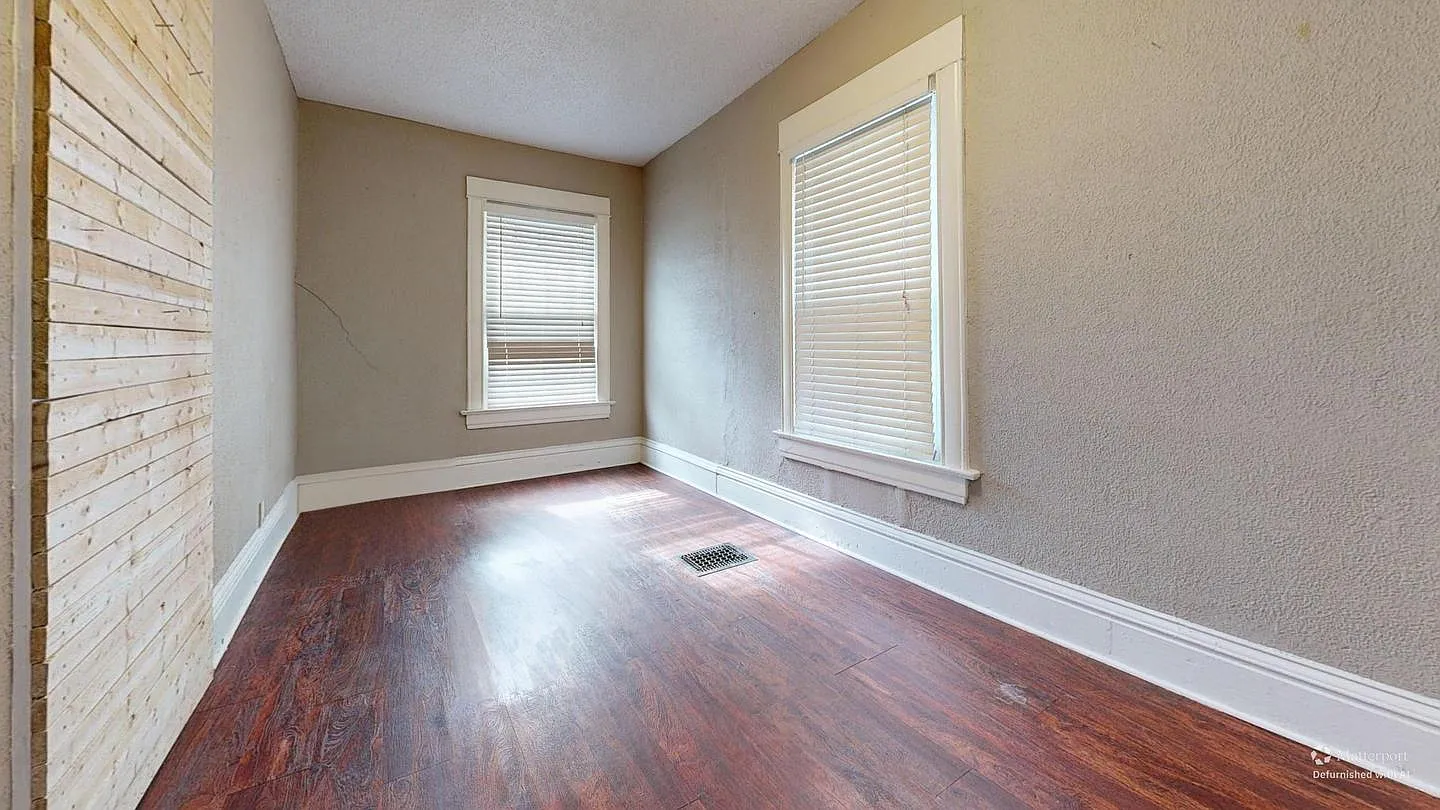 Urban living at its best discover this stunning home in the heart of Kansas City! — Photo 4