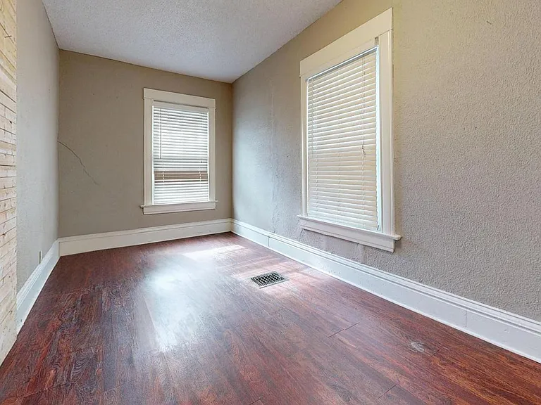 3516 Baltimore Ave — Photo 4