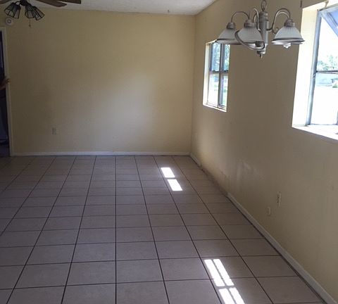 4th image of 6209 Missouri Ave