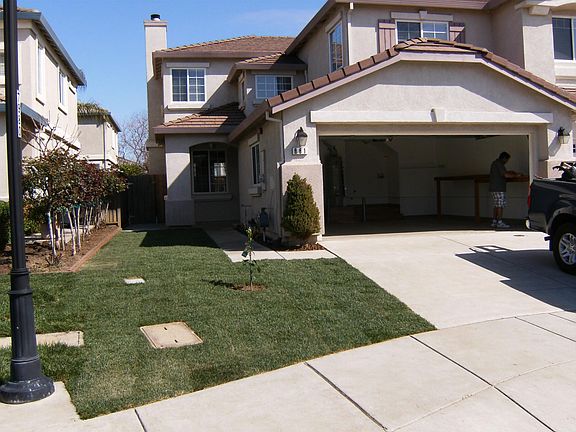 2nd image of 881 Havasu Ct