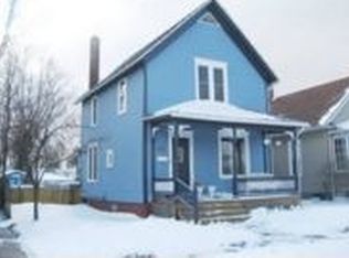 1018 Saint Joseph Ln, Marysville, MI