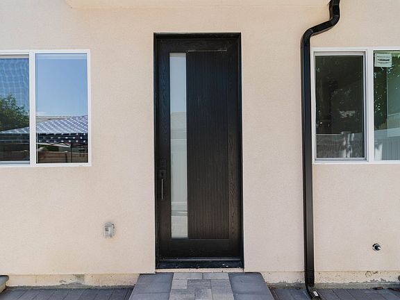 2nd image of 8839 Sophia Ave