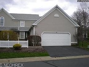2nd image of 40 The Ledges #A