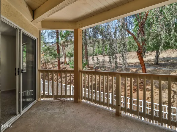 5837 Oak Bend Ln Unit 310, Oak Park, CA 91377