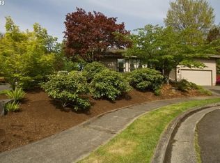1425 Greentree Cir, Lake Oswego, OR 97034