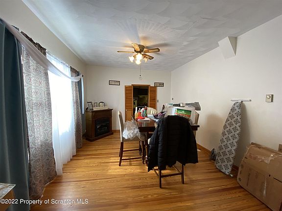 5th image of 901-903 Price St