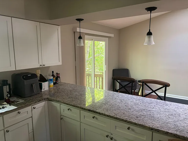 Nast Dr — Photo 10