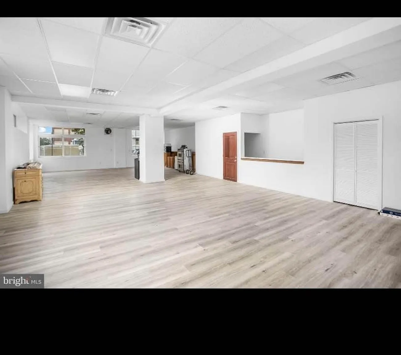 Studio, 1700 sqft, $2,600 — Photo 4
