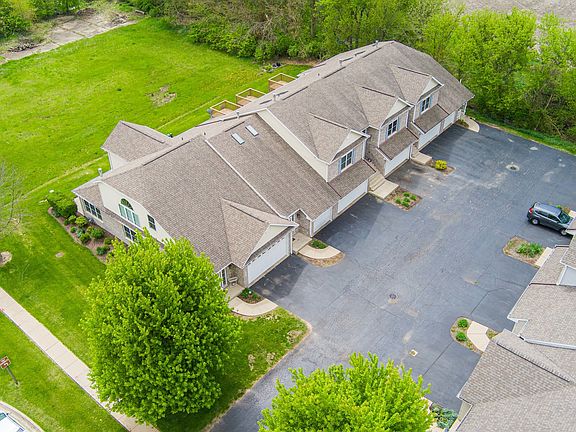 2nd image of 3925 S Pointe Dr Unit B