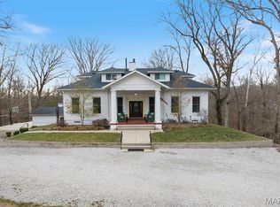 106 Harmon Dr, Lebanon, IL 62254