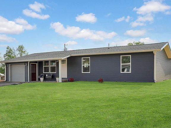 2nd image of 307 Eastwood Dr