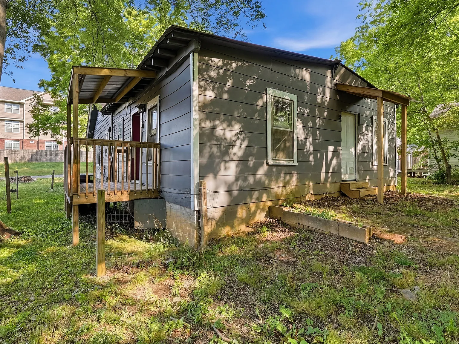 4 bed, 1150 sqft, $1,750 — Photo 4