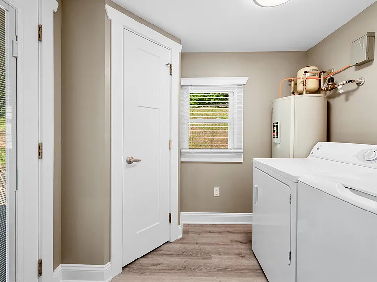 510 Fairway Dr — Photo 14