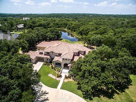2nd image of 2309 Bayshore Dr
