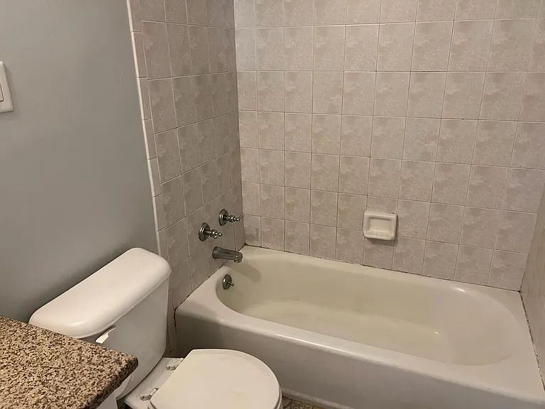 1502 Lynn Way — Photo 31