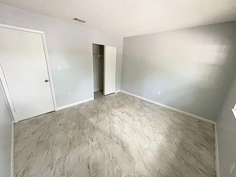Janie B Apartments — Photo 43