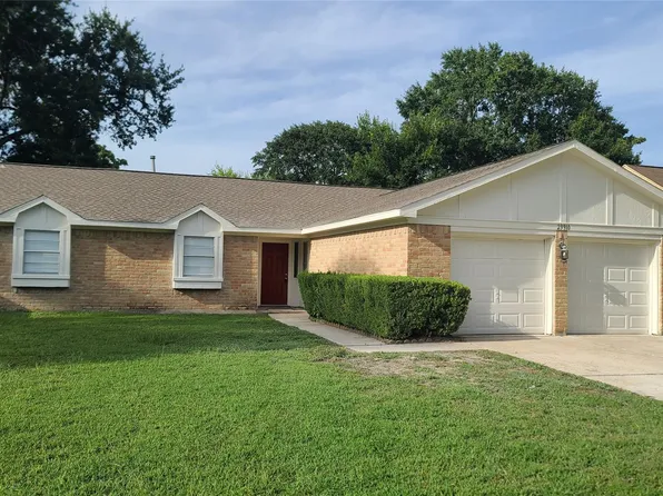 23910 Farm Hill Rd, Spring, TX 77373