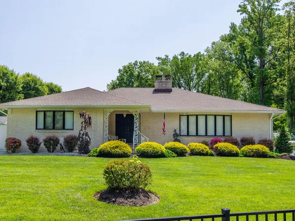 650 Riverside Dr, Cranford, NJ 07016