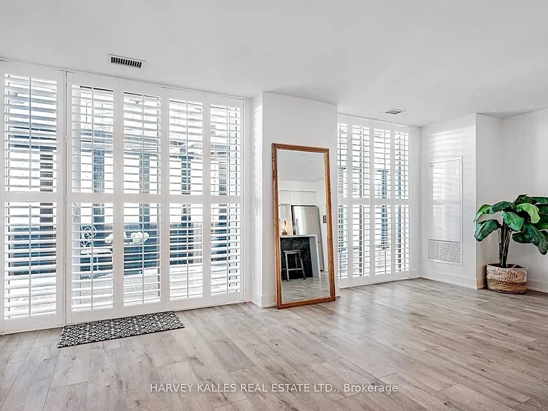 575 Bloor St E #505 — Photo 9