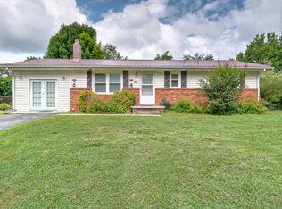 661 Princeton Rd, Johnson City, TN 37601