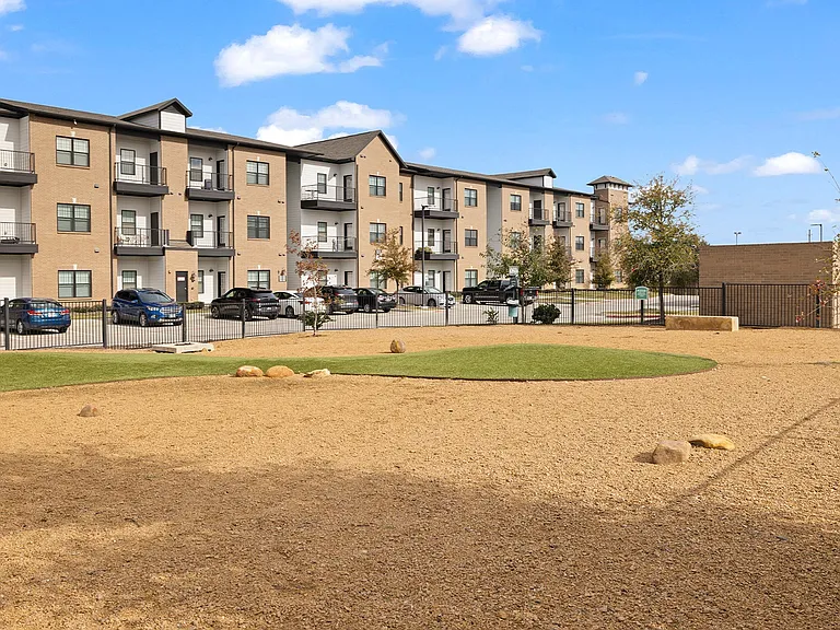 Reatta Ranch Apartments — Photo 23