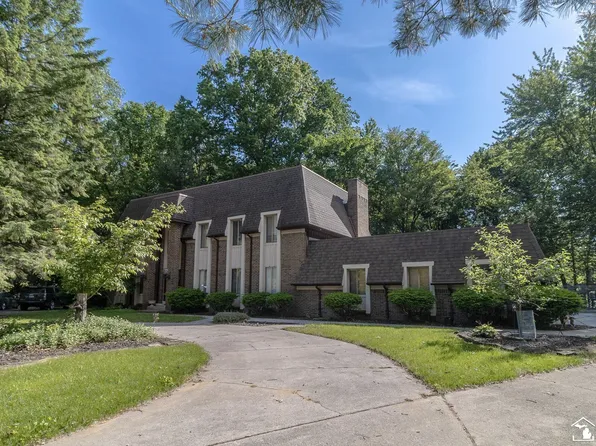 1372 Laurelhurst Dr, Temperance, MI 48182