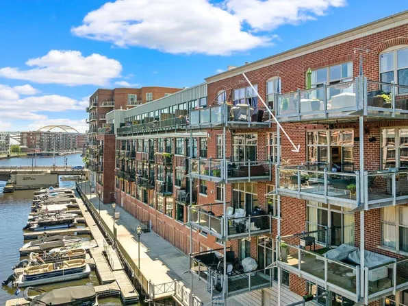 130 South Water STREET #315, Milwaukee, WI 53204