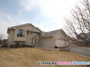2339 121st Cir NW, Coon Rapids, MN 55448