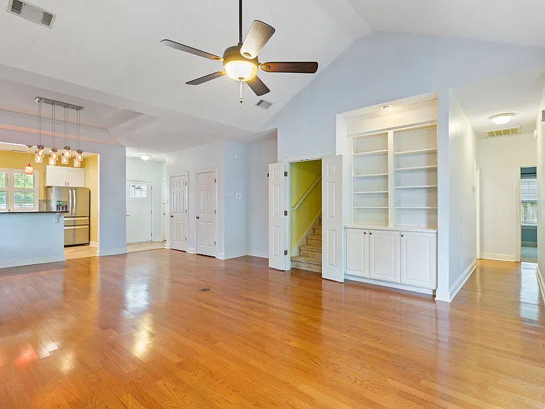 732 Lawton Harbor Dr — Photo 11