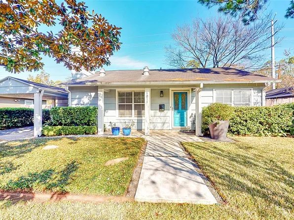 1011 Wynnwood Ln, Houston, TX 77008