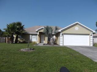1250 SE Naples Ln, Port Saint Lucie, FL 34983