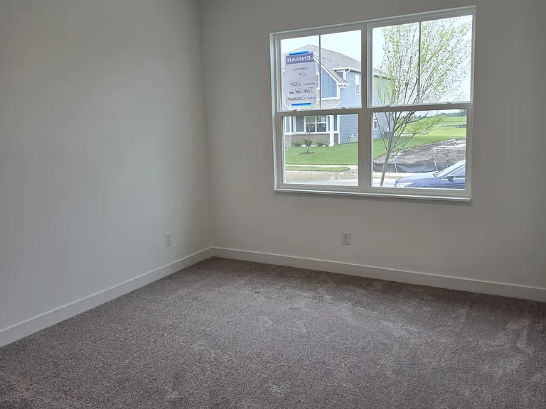 6929 Teder Creek Dr — Photo 11