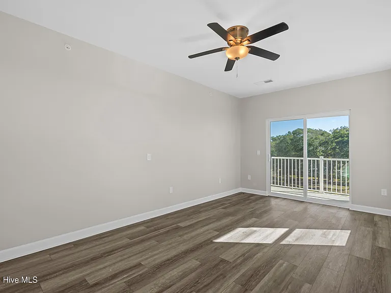 2272 Dolphin Shores Dr SW #203 — Photo 40