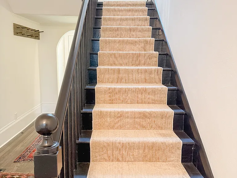 210 W Jennings St — Photo 11