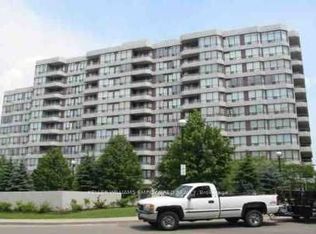 81 Townsgate Dr #PENTHOUSE 106, Vaughan, ON