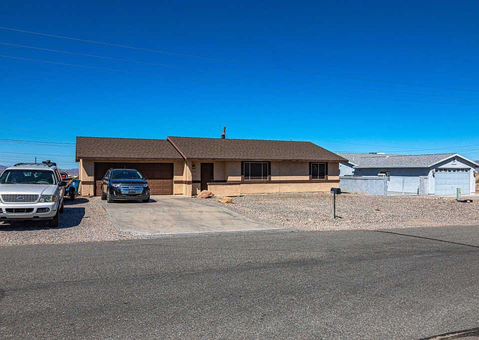1st image of 3204 Palm Grove Dr